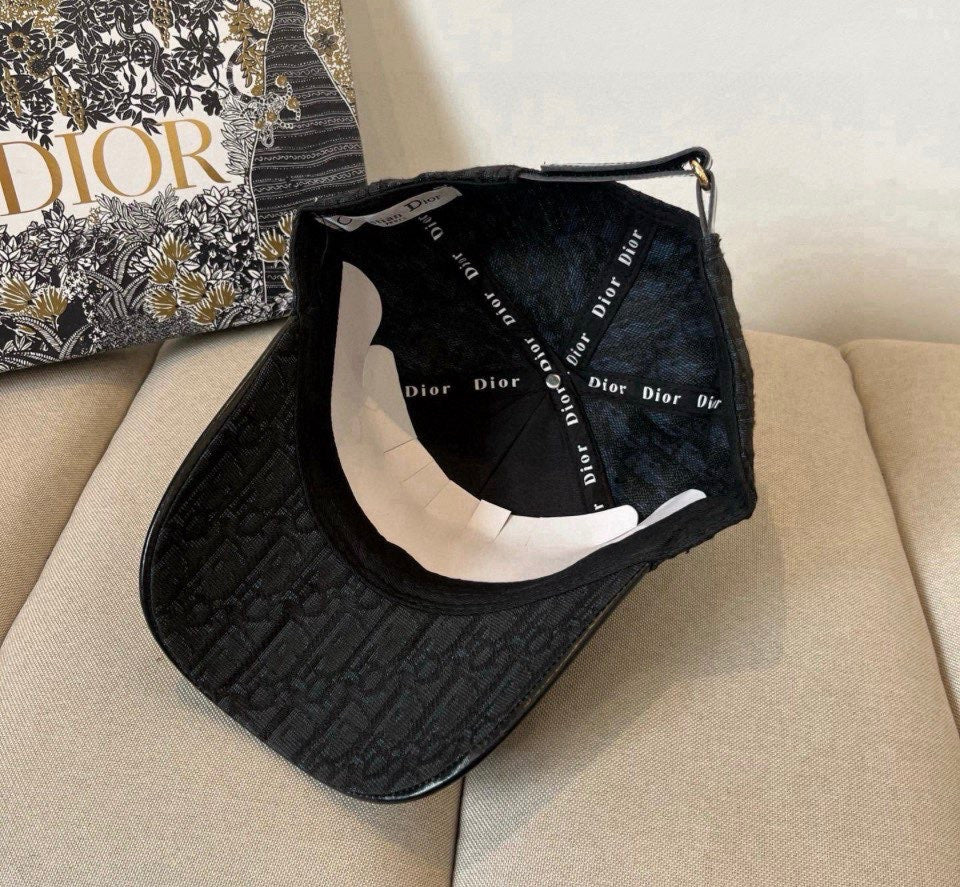 Casquette C et D