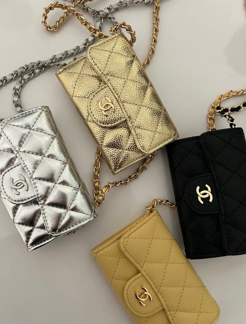 Mini Sac Bandoulière — L'accessoire qui complète chaque tenue